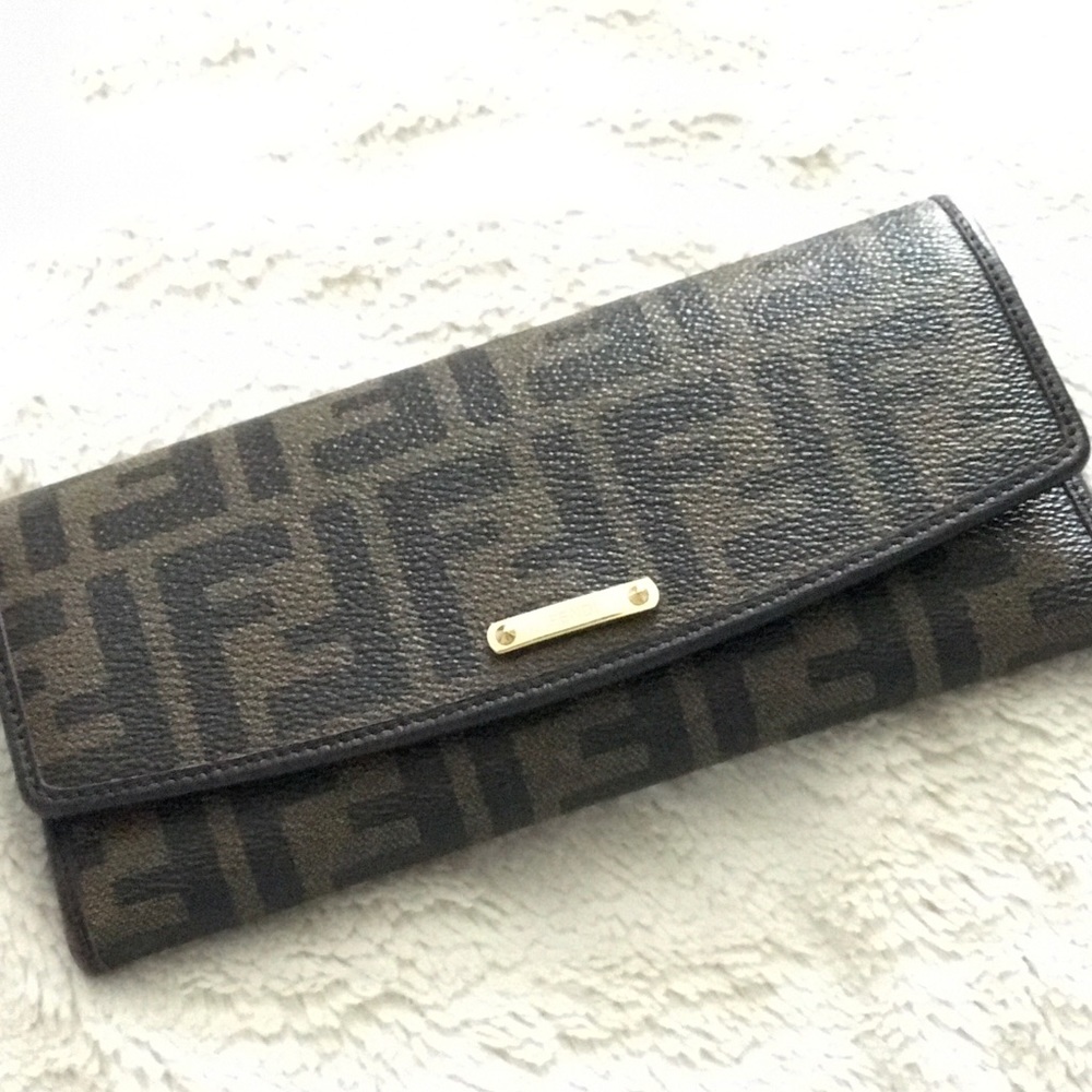Fendi wallet